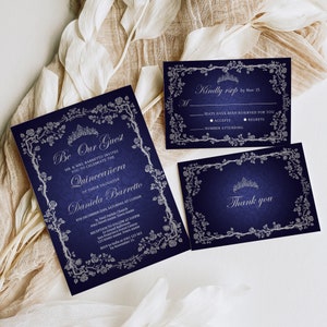 Ensemble d'invitations de quinceanera bleu marine et argent, anos de coings floraux, invitation du 15e anniversaire, invitation d'anniversaire bleu, carte RSVP, Q52