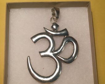 OM symbol - large silver plated vintage amulet