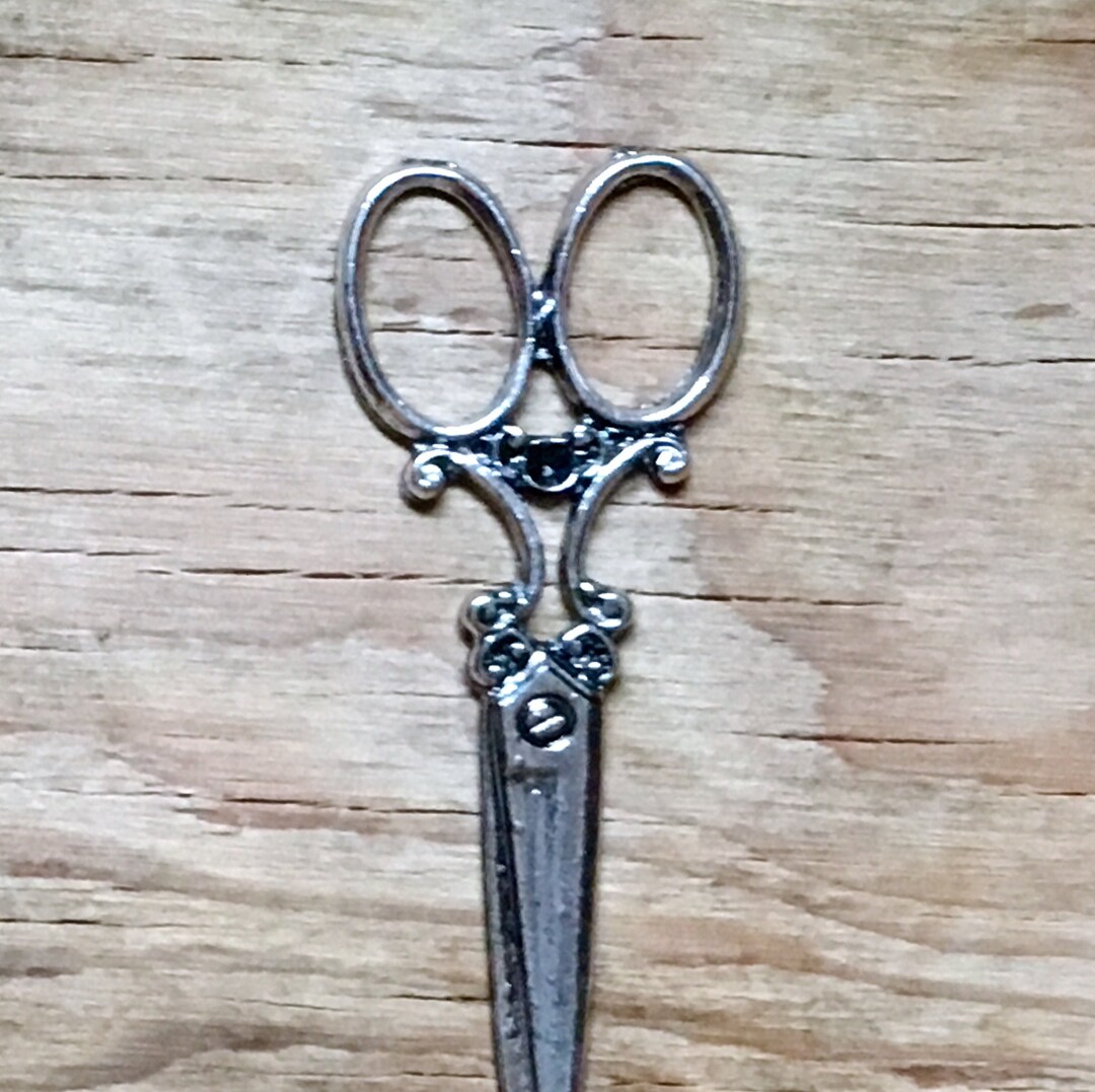 Miniature Scissors Vintage Silver Plated Charm - Etsy Canada