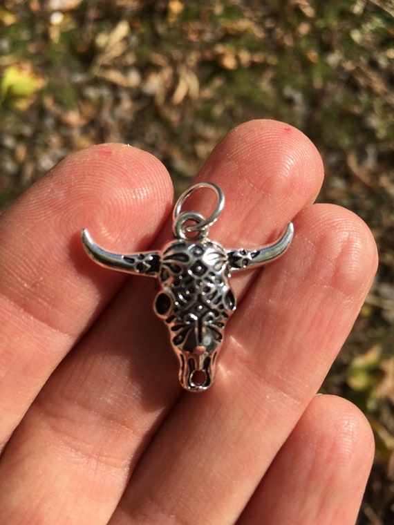 Miniature long horn bull scull - vintage silver p… - image 3