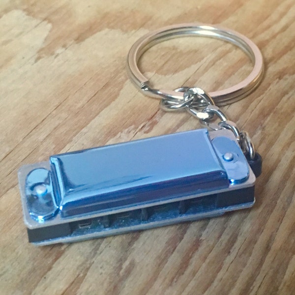 Miniature Harmonica - vintage keychain.