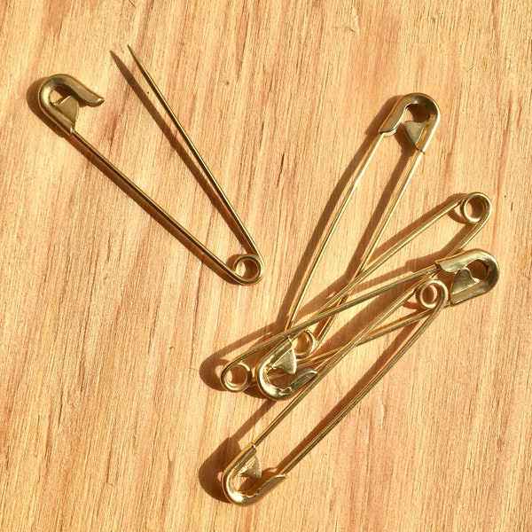 18K gold plated vintage safety pins - set of 5 pieces.