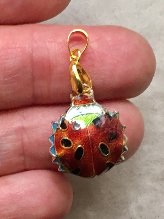 Miniature ladybug - 18k gold plated vintage ename… - image 5