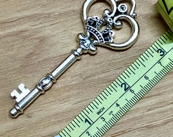 Royal Key - Large Silver Plated Cham. - Etsy