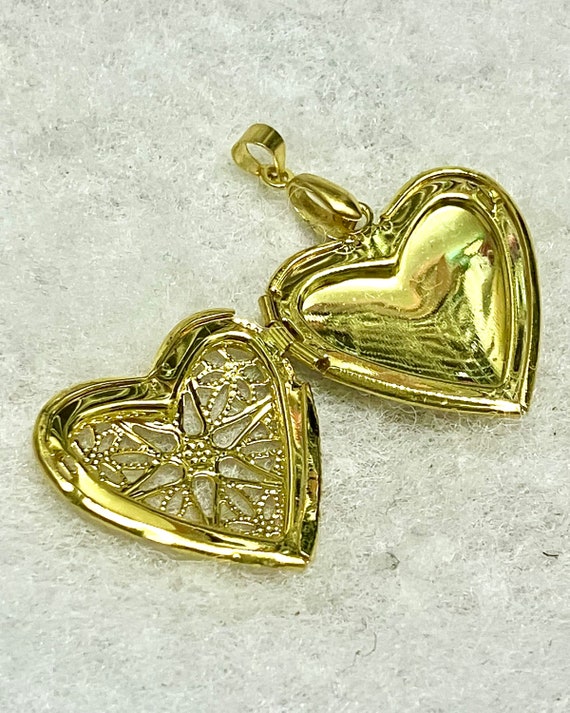 Antique style filigree heart - vintage 18K gold p… - image 5