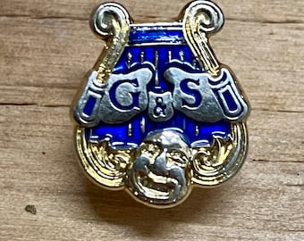 Girl Scout art / music award - vintage enamel pin