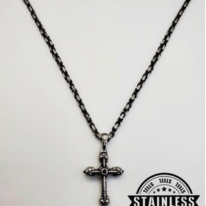 Heavy Chain 316 Stainless Steel Cross Pendant Necklace, Christian Jewelry (5 mm)