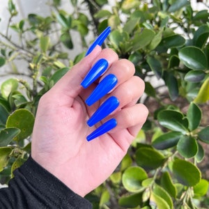 blue press on nails,blue nails,Dodger blue nails,dodger nails,royal blue nails,Coachella nails,stagecoach nails,4th of July nails,Easternail