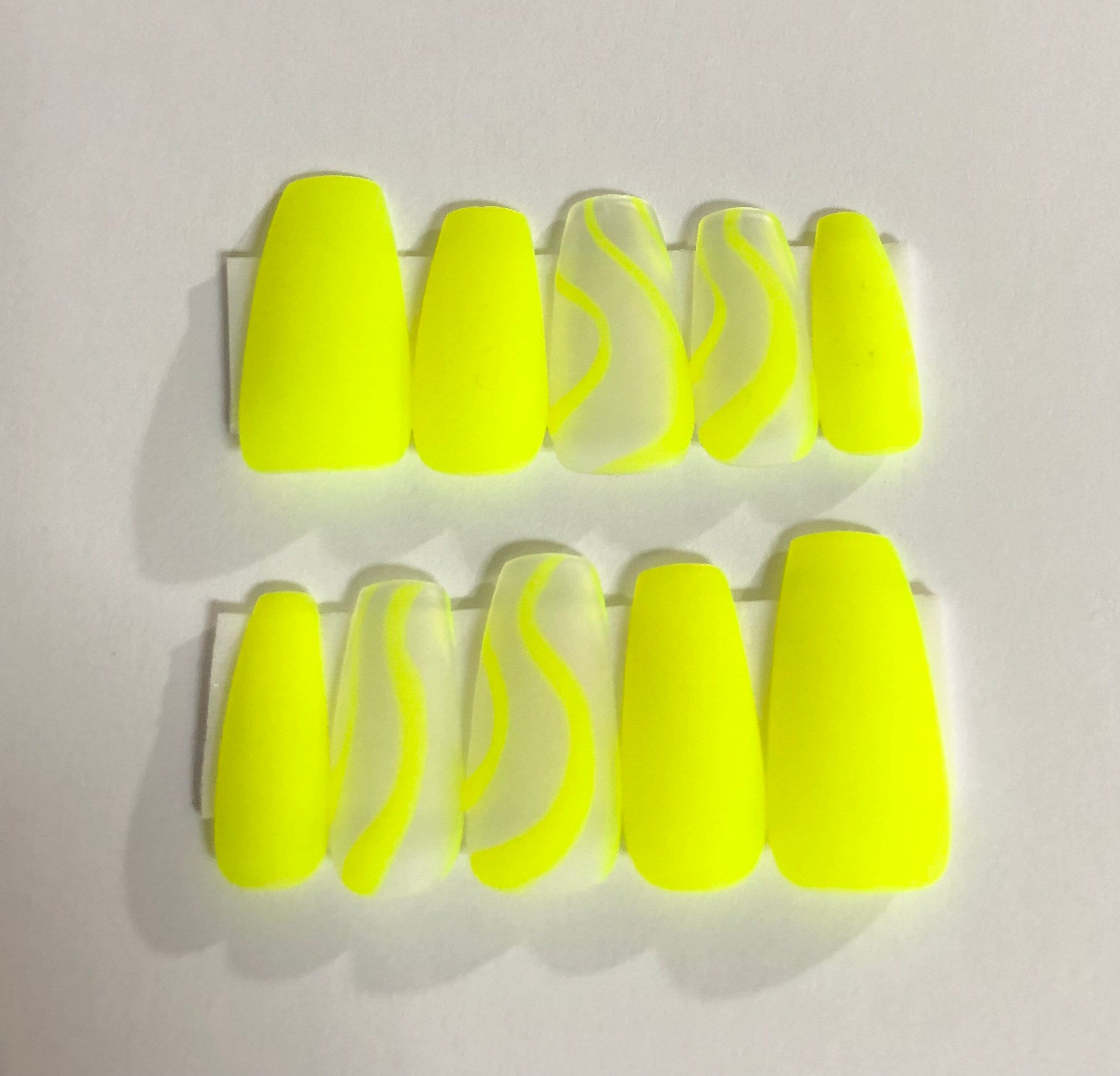 How to get PERFECT NEON YELLOW OR FLUORESCENT YELLOW WHIPPING