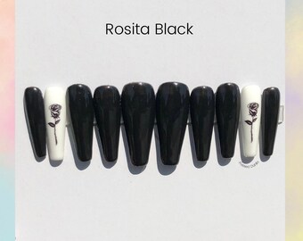 Black press on nails,black rose nails, black rose press ons, black nails,anti Valentine’s Day nails,black Valentine’s Day nails,rosita black