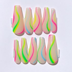 Colorful abstract press on nails, colorful swirl nails, colored line nails ,bright nails, trending nails, Spring nails 2023, Coachella nails