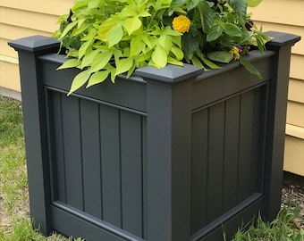 Black Locust Planter