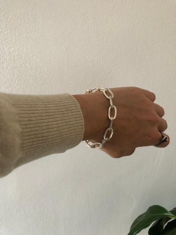 Handcrafted Fine (999) (non-allergic) Silver Oval Link Chain