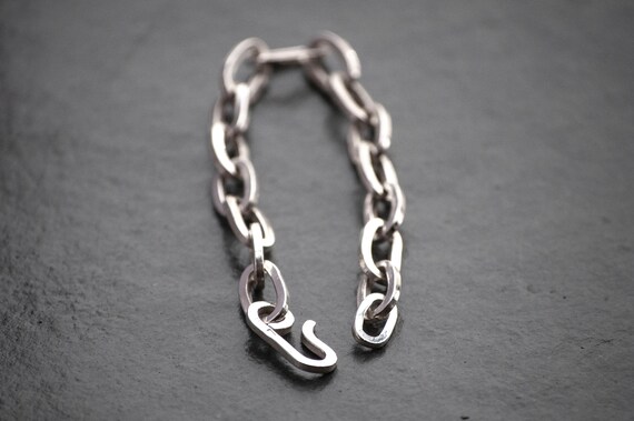Handcrafted Fine (999) (non-allergic) Silver Oval Link Chain