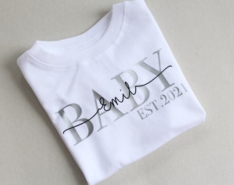 Weißes T-Shirt "BABY"