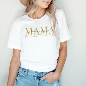 Mama Tshirt Mom Shirt Kindernamen personalisiertes Muttertagsgeschenk personalisiertes Mom TShirt Mama Statementshirt MOM Shirt Bild 1