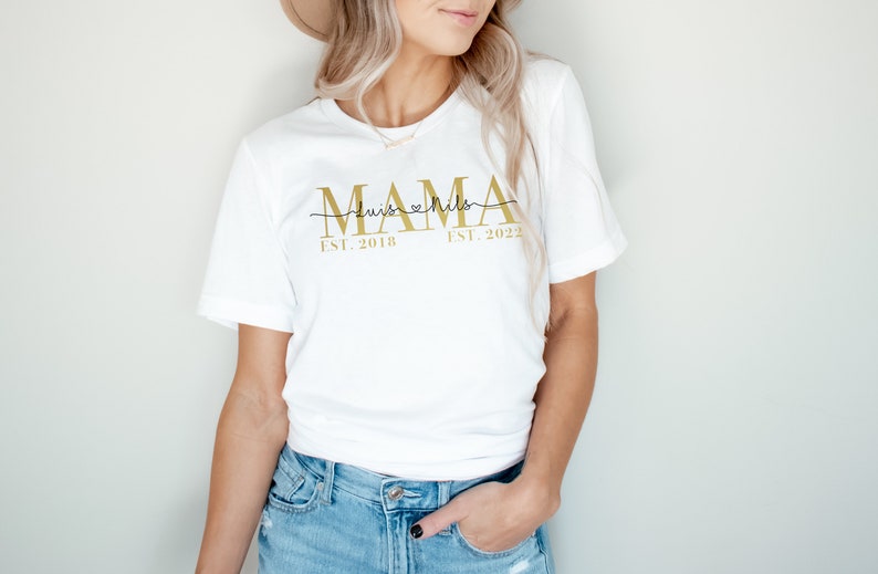 Mama Tshirt Mom Shirt Kindernamen personalisiertes Muttertagsgeschenk personalisiertes Mom TShirt Mama Statementshirt MOM Shirt Bild 1