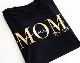 Mama Tshirt | Mom Shirt mit Namen | personalisiertes Muttertagsgeschenk | personalisiertes Mom TShirt | Mama Statementshirt | MOM Shirt