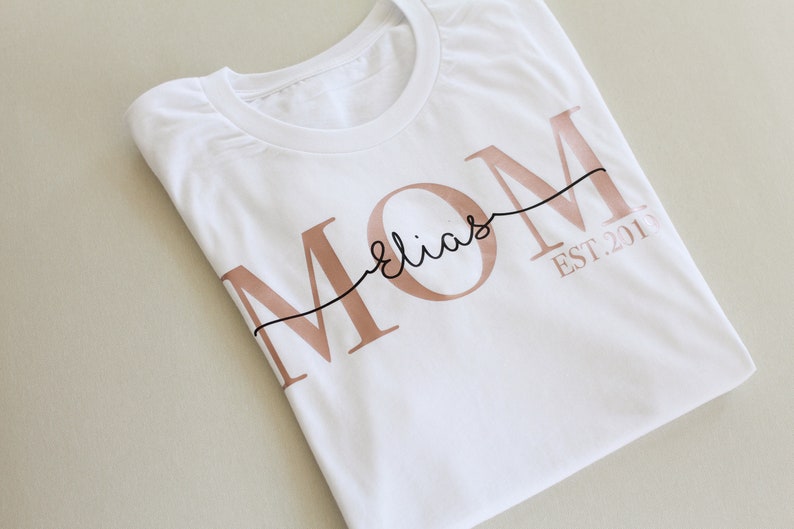 Mama Tshirt Mom Shirt Kindernamen personalisiertes Muttertagsgeschenk personalisiertes Mom TShirt Mama Statementshirt MOM Shirt Bild 2