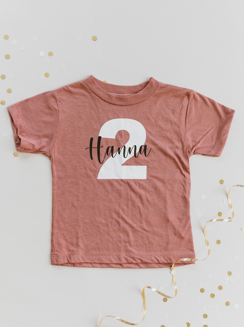 Old pink birthday shirt for girls with name and number Children's birthday shirt personalized with number & name image 2