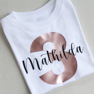 Geburtstagsshirt für Mädchen oder Jungen mit Zahl & Namen Shirt Geburtstag personalisiert mit Zahl und Namen Bild 5