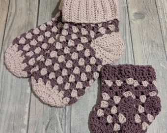 Granny Stitch Slipper Socks Crochet Pattern - Two Heel Options - Easy Beginner PDF - Toddler to Adult Sizes