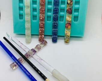 Nail tech/artist/Makeup Brush Holder silicone Mold
