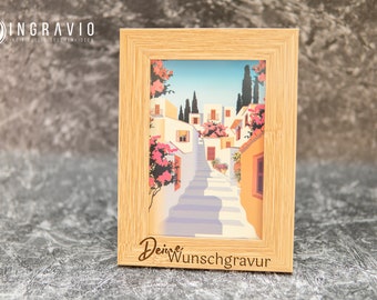 Bilderrahmen aus Holz mit individueller Gravur | Geschenk für Hochzeit, Geburt, Taufe, Valentinstag | für Freunde und Familie