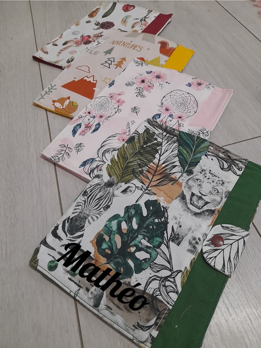 Protége Carnet de Santé - Prénom Personnalisable Fille ou Garçon