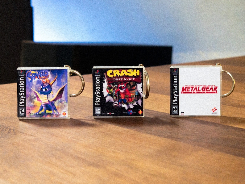 Miniature PS1 Keyrings - Crash, Sypro, Metal Gear Solid & More! 