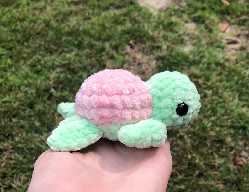 Crochet sea turtle PDF pattern image 10