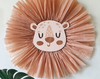 Muurhanger raffia leeuw: boho kinderkamerdecoratie, safaridierenkunst