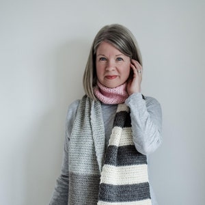 CROCHET PATTERN Cinder Rose Scarf | Easy Crochet Pattern | Colour Block Crochet Scarf | Beginner Crochet Pattern