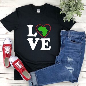 Afro-Amerikaanse shirts voor vrouwen, zwarte geschiedenis shirt, zwarte geschiedenis liefde, Afrika kaart shirt, ik hou van zwarte mensen, zwarte geschiedenis maand shirt