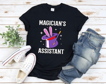 Magier Assistent Shirt, Zauberer Shirt, Zauberer T-Shirt, Zauberer Assistent Geschenk, Zauberer T-Shirt