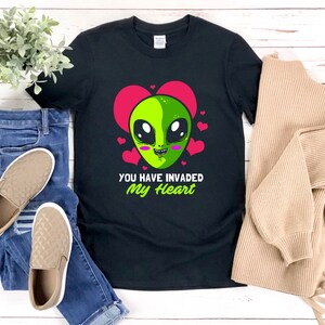 Alien T-shirt, alien shirt, alien geschenken, je bent mijn hart binnengedrongen, alien ontvoering shirt, schattige alien shirt