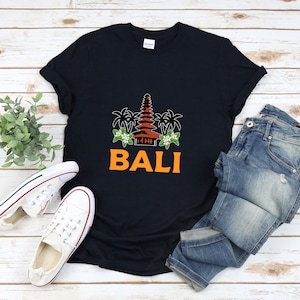 Bali Shirt, Bali Indonesia, Summer Vacation Shirt, Tropical Shirt, Indonesian Shirt, Southeast Asia, Indonesia Shirt