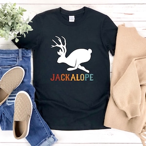 Jackalope Shirt, Mythische Wezens Shirt, Cryptozoölogie Shirt, Jackrabbit Shirt, Springen Konijn Shirt, Folklore Shirt, Mythische Dieren