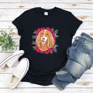 Cocker Spaniel Shirt, Cocker Spaniel mit Blume, Cocker Spaniel Geschenke, süßes Hundeliebhaber Geschenk, süßes Cocker Spaniel Shirt