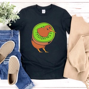 Funny Kiwi Bird Shirt, Kiwi Fruit Shirt, Kiwi Bird Shirt, Kiwi Shirt, Kiwi Lover Shirt, Bird Pun Shirt, Bird Lover Shirt