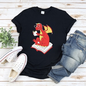 Dragon Reading Shirt, Dragon Reading Book, Funny Dragon Shirt, Book Lover T-shirt, Bookworm Shirt, Librarian Shirt