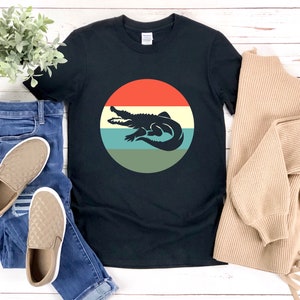 Retro Crocodile Shirt, Retro Animal Shirt, Vintage Alligator Shirt, Crocodile Shirt, Zoo Animal Shirt, Alligator Shirt