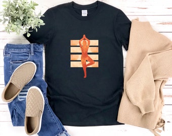 Yoga Shirt, Yoga Leraar Shirt, Yoga Pose Tshirt, Yoga Shirt Vrouwen, Meditatie Shirt, Yoga Workout, Fitness Shirts voor vrouwen