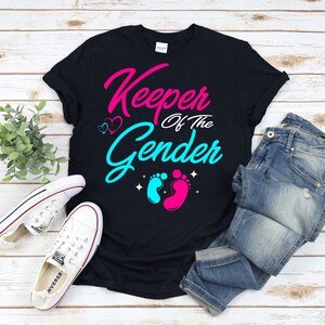 Koszulki z informacją o płci dla rodziców, Keeper Of The Gender Shirt, Gender Keeper Shirt, Gender Reveal Shirt dla mamy i taty, Koszulki na baby shower