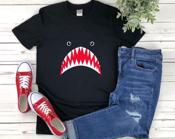 Camisa de rosto de tubarão, camisa de tubarão, tubarão kawaii, fantasia de tubarão, camisa de tubarão de Halloween, presente de biólogo marinho, camisa de tubarão fofa