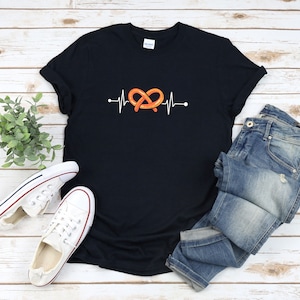 Pretzel Shirt, Pretzel Heartbeat, Oktoberfest Shirt, Pretzel Lover Shirt, Pretzel T-shirt, Food Lover Gift