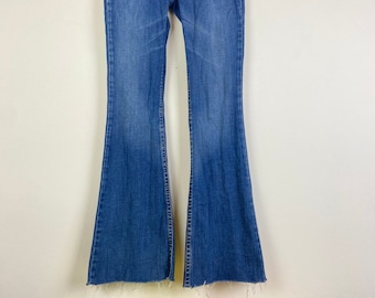Vintage Y2K Levi's 602 Low-Rise Flared Jeans - Denim Flares Bootleg Low Waisted Levis W25 L32 25" waist 32" leg