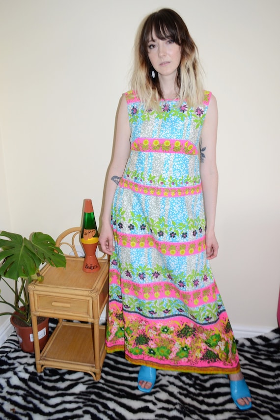 Luxury Vintage REVIVAL 70's Day Glo Print Maxi Dre