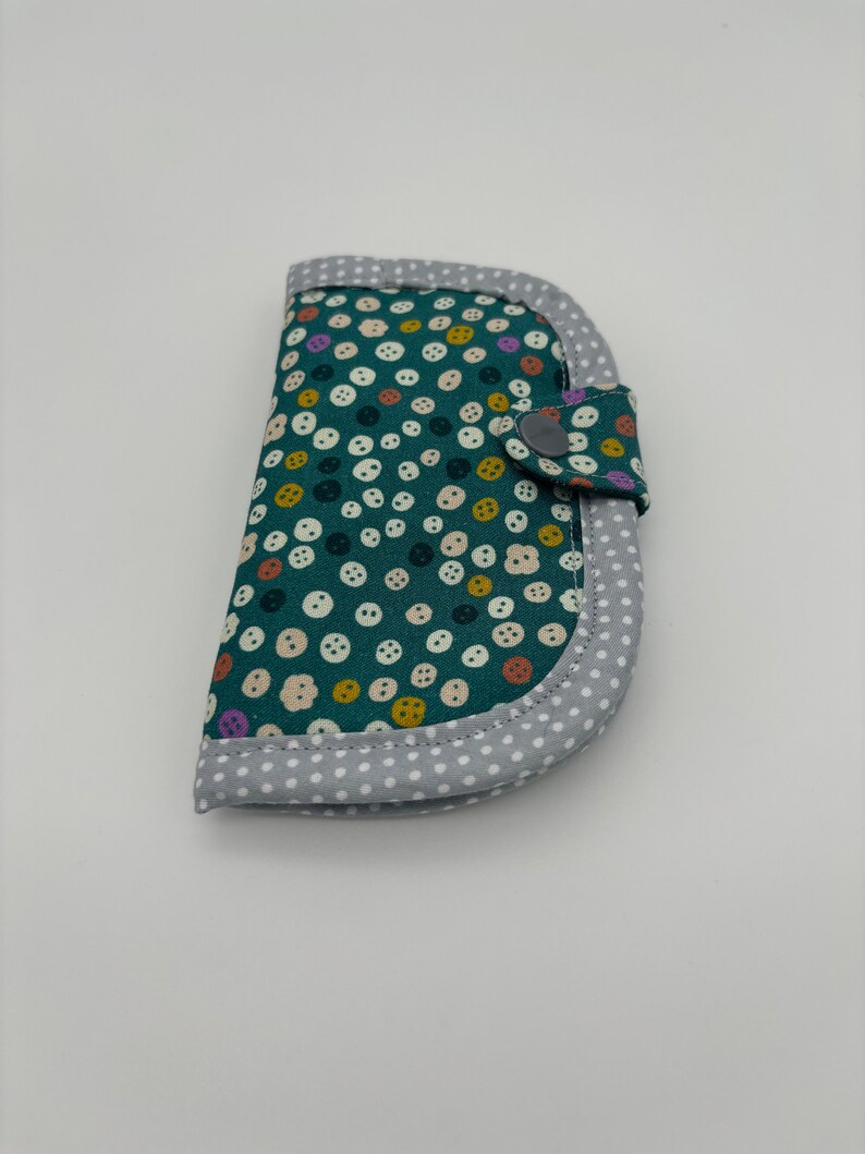 Handmade Needle Book: Sewing Travel Kit, Embroidery Accessory colorful buttons