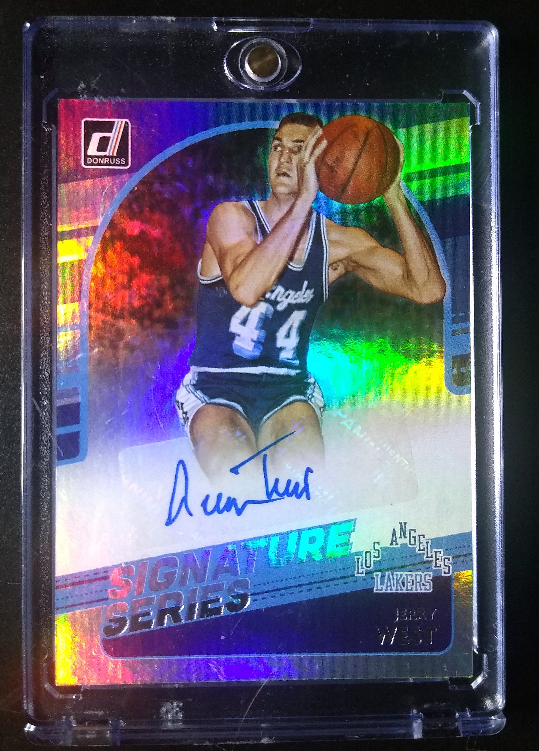 Sold at Auction: 2022 Donruss Luka Doncic AUTO Signature Series Holo